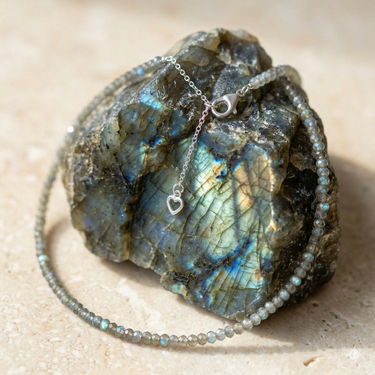 Tierra Luna Neckalce