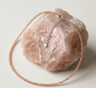 Tierra Luna Neckalce