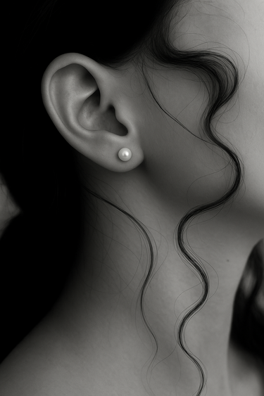 Blush Pearl Studs 18K Earrings Small